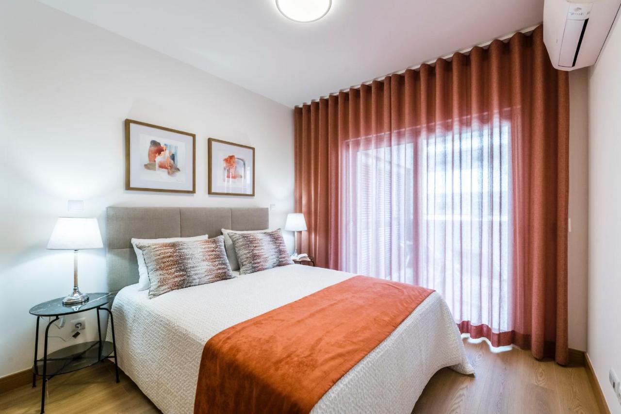Coolhouses Lagos, 2 Bed Stylish City Flat, Rooftop Shared Pool, Clayheart Zewnętrze zdjęcie